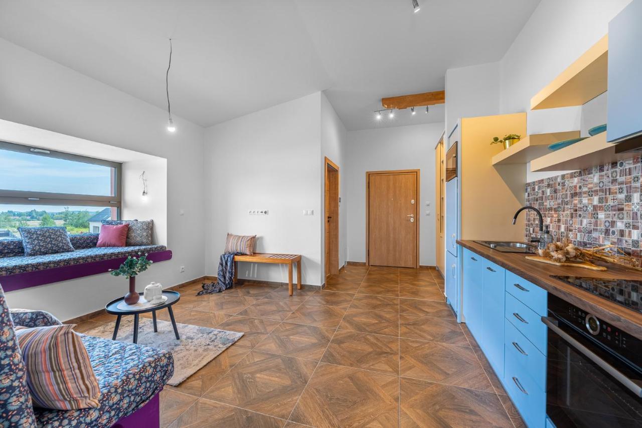 Laskara Garden Apartment By Prague Forest Nové Jirny Exterior foto